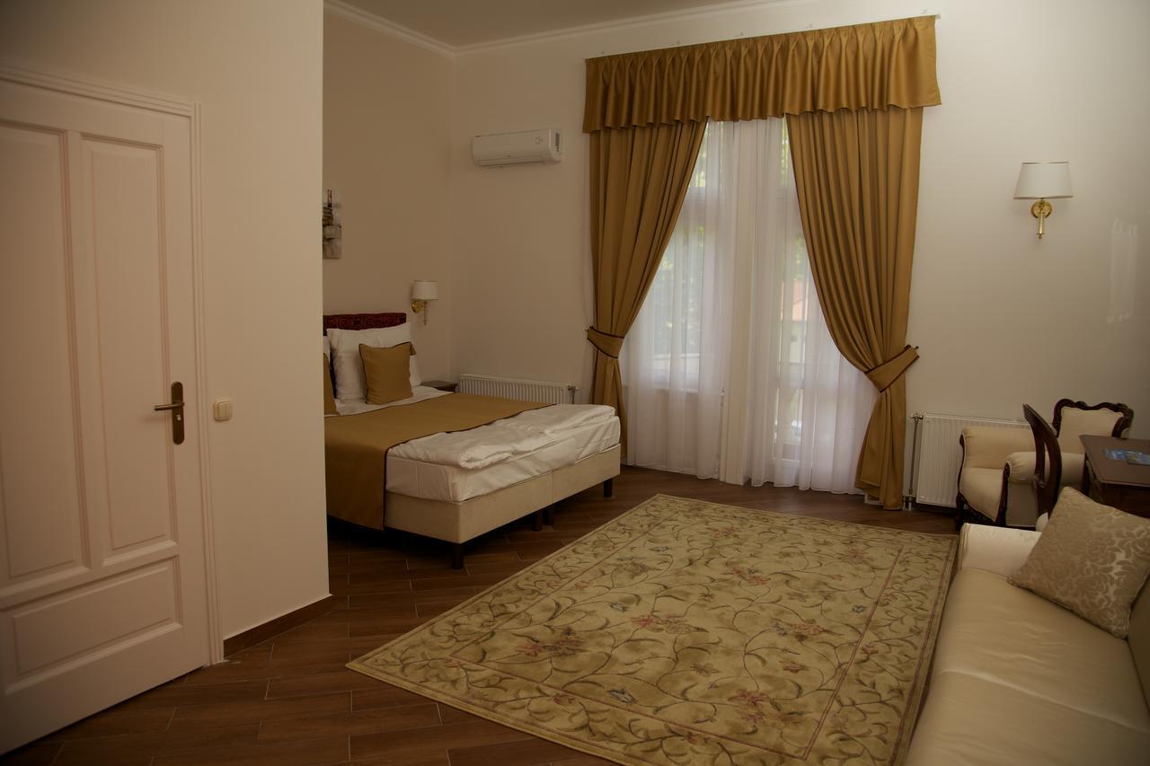 Jokai Villa Siofok Exterior photo